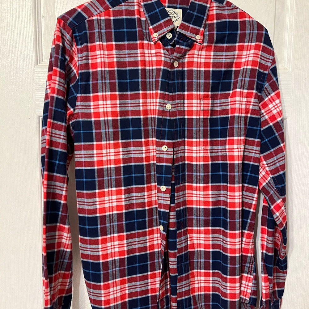 St. John's Bay Red and Blue Casual Button Down Shirt | GUC | SM